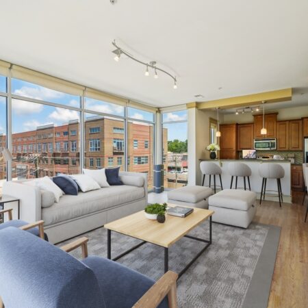 Trinity-Commons-Apartments-living
